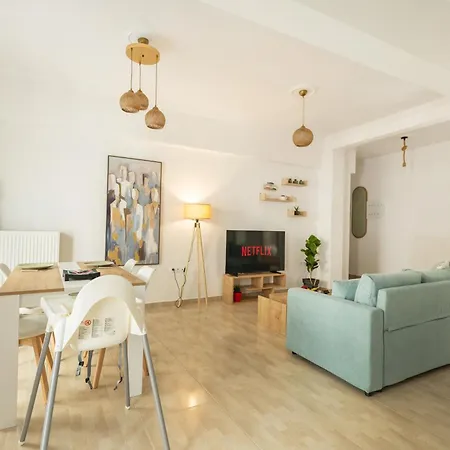 Modern 2br In Old Town, Near Byzantine Walls Apartment *