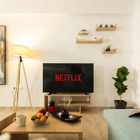 Modern 2br In Old Town, Near Byzantine Walls