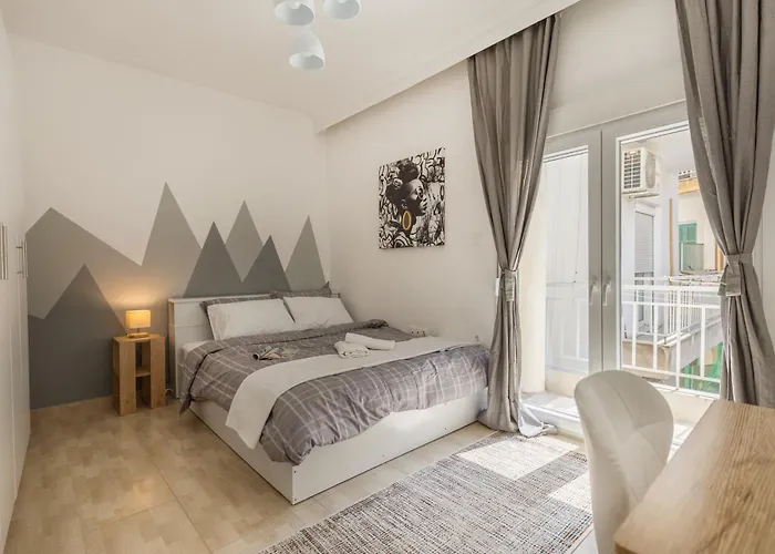 Apartman Modern 2br In Old Town, Near Byzantine Walls Szaloniki