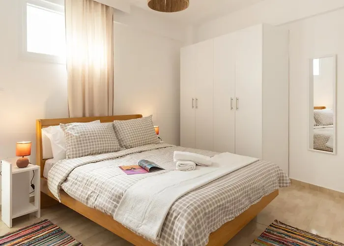 Modern 2br In Old Town, Near Byzantine Walls * Szaloniki
