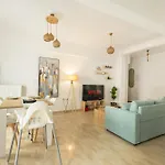 Modern 2br In Old Town, Near Byzantine Walls 公寓 *