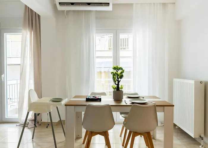 Modern 2br In Old Town, Near Byzantine Walls