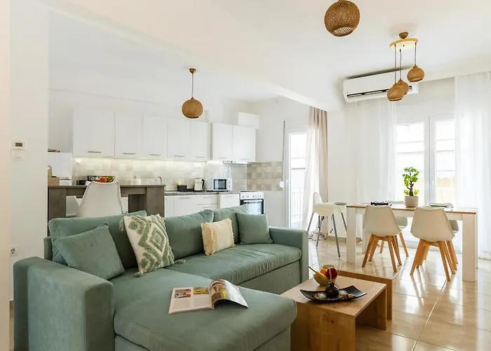 Daire Modern 2br In Old Town, Near Byzantine Walls *