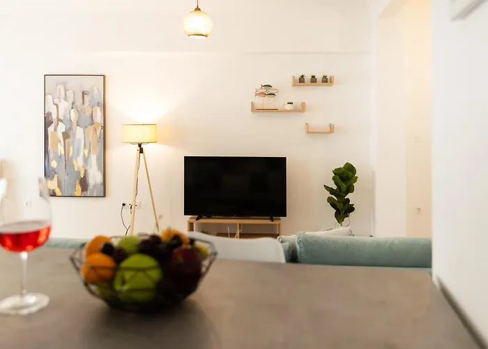 Modern 2br In Old Town, Near Byzantine Walls Daire