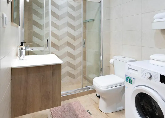 Modern 2br In Old Town, Near Byzantine Walls Selanik